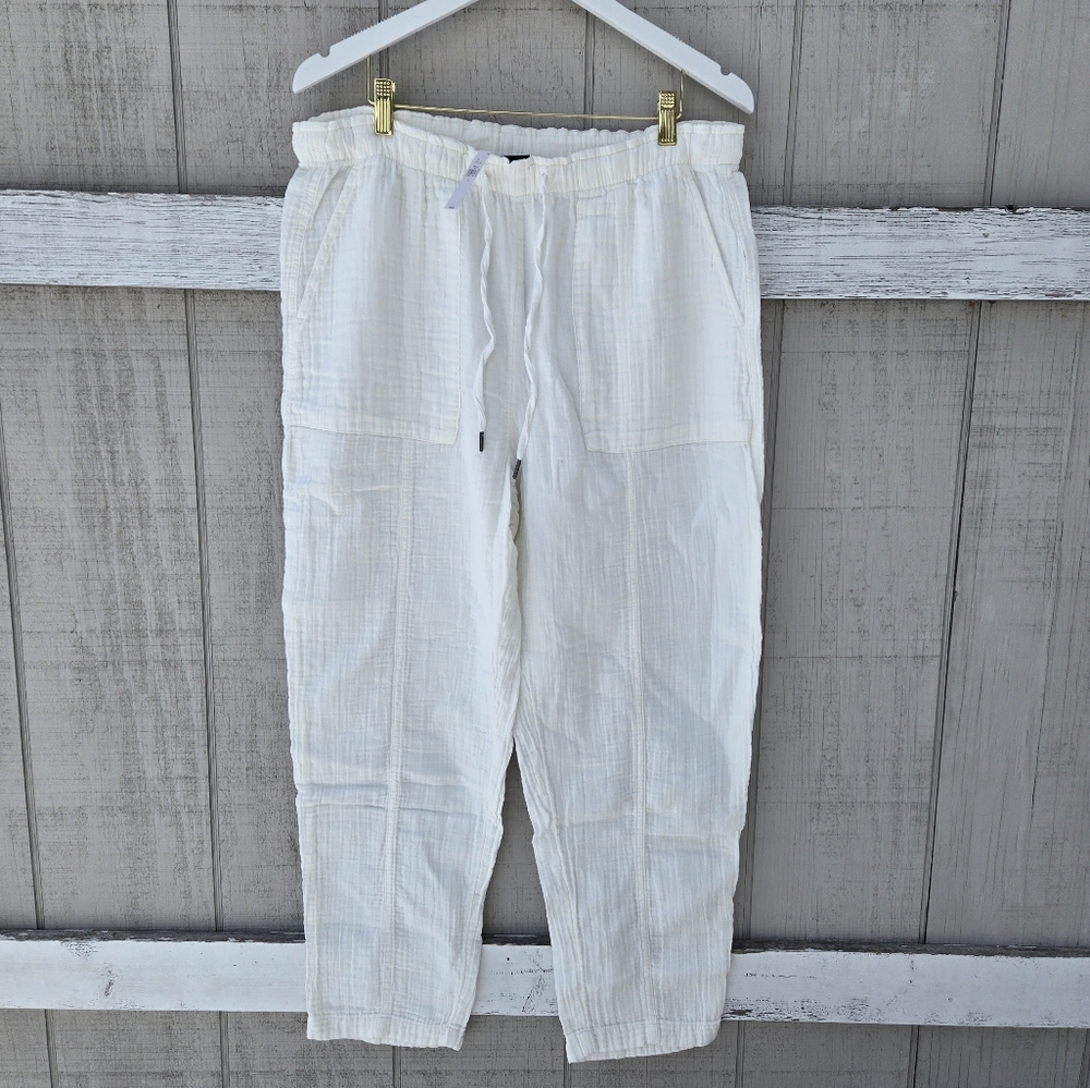NEW GAP Semi Sheer Off White Cotton Gauze Pull On Tapered Leg Casual Pants Large